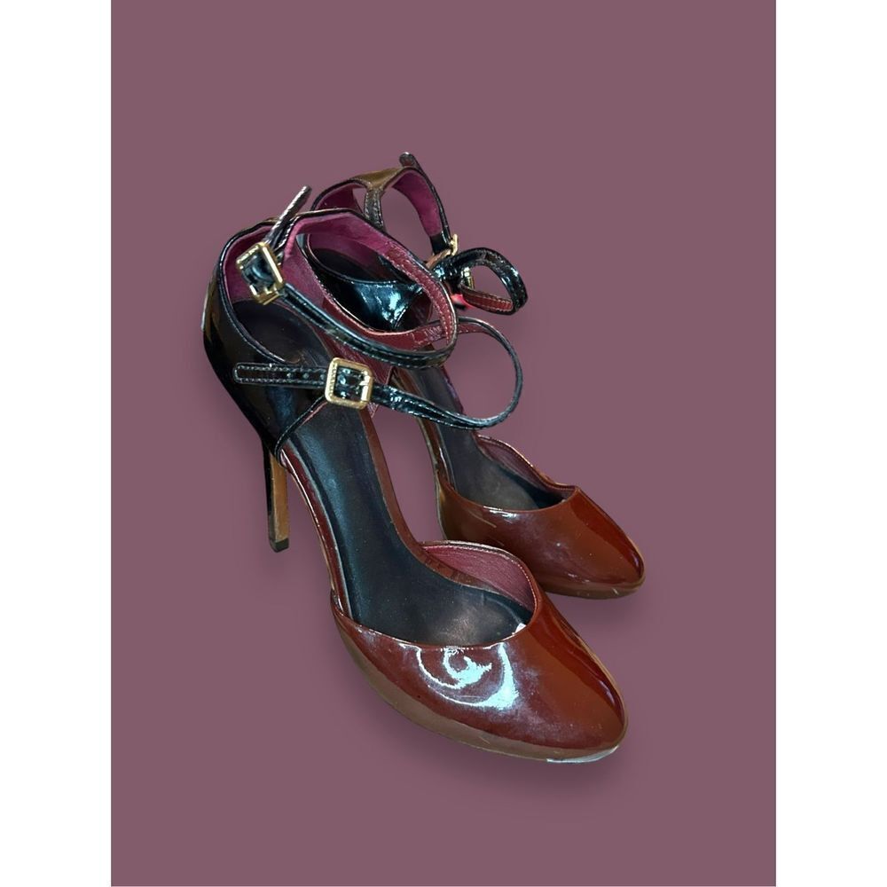 Tory Burch Burgundy Patent Leather Heels Sz 8.5M - Picture 1 of 8